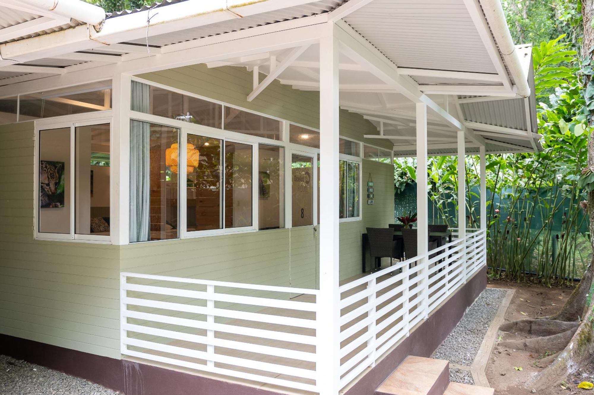 Jaguar Inn Bungalows Puerto Viejo de Talamanca Εξωτερικό φωτογραφία