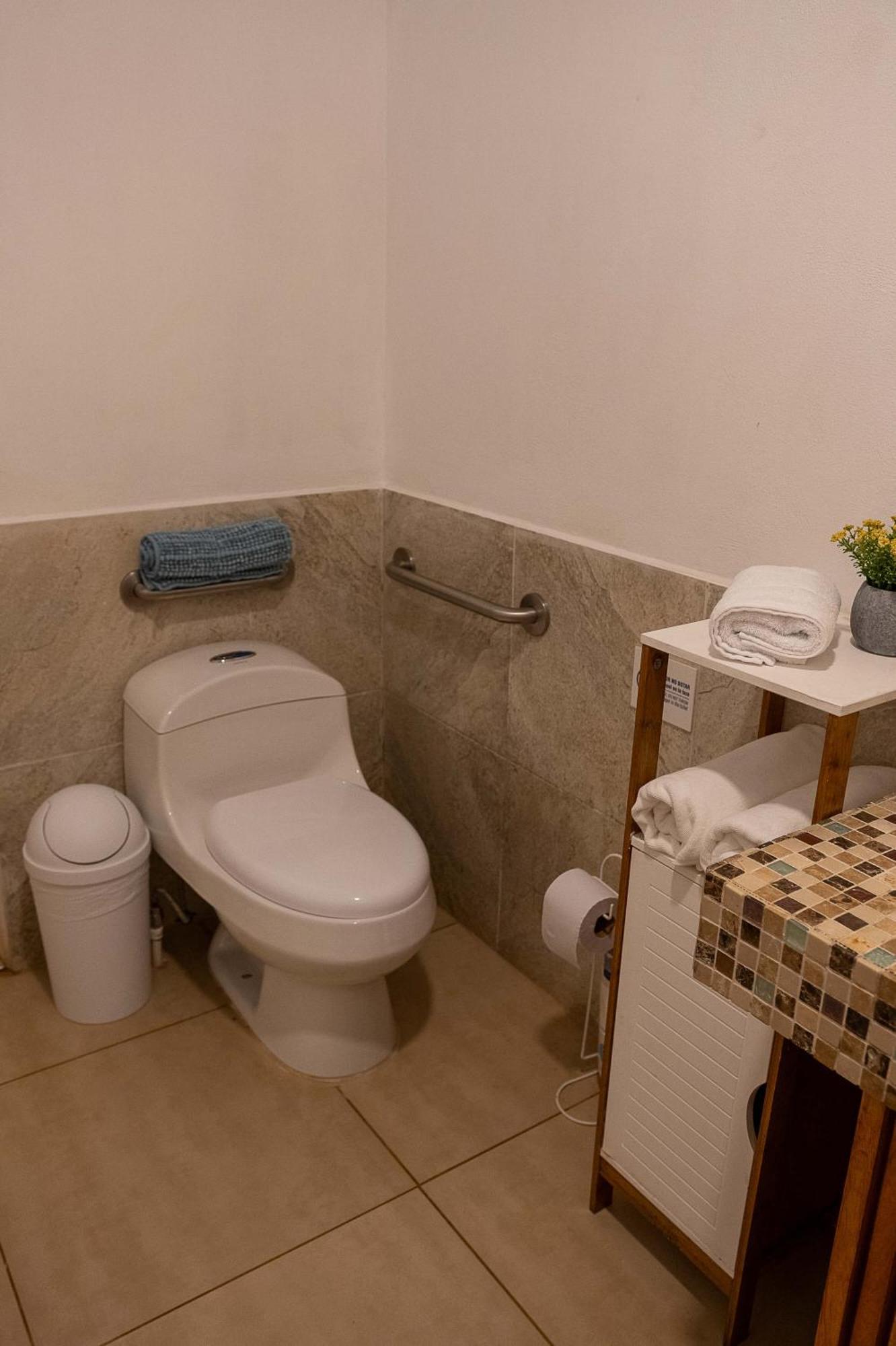Jaguar Inn Bungalows Puerto Viejo de Talamanca Εξωτερικό φωτογραφία